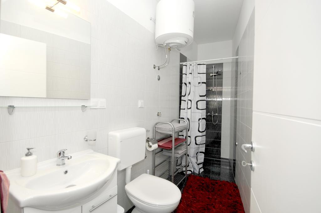 Apartments Josip Trogir Rum bild